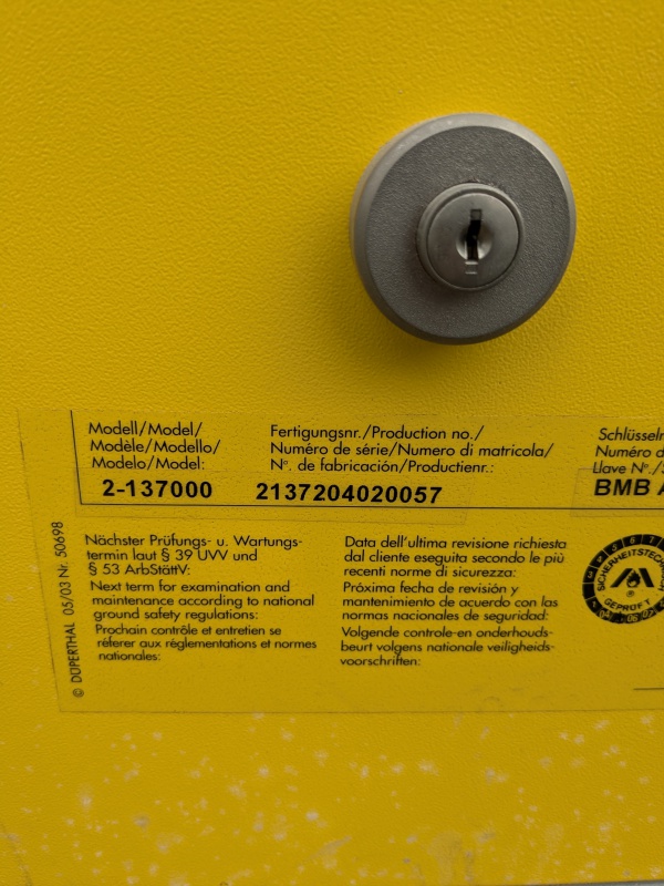 Gefahrstoff Abzugsunterschrank Düperthal FWF90 Model 2-137000 Chemikalienschrank